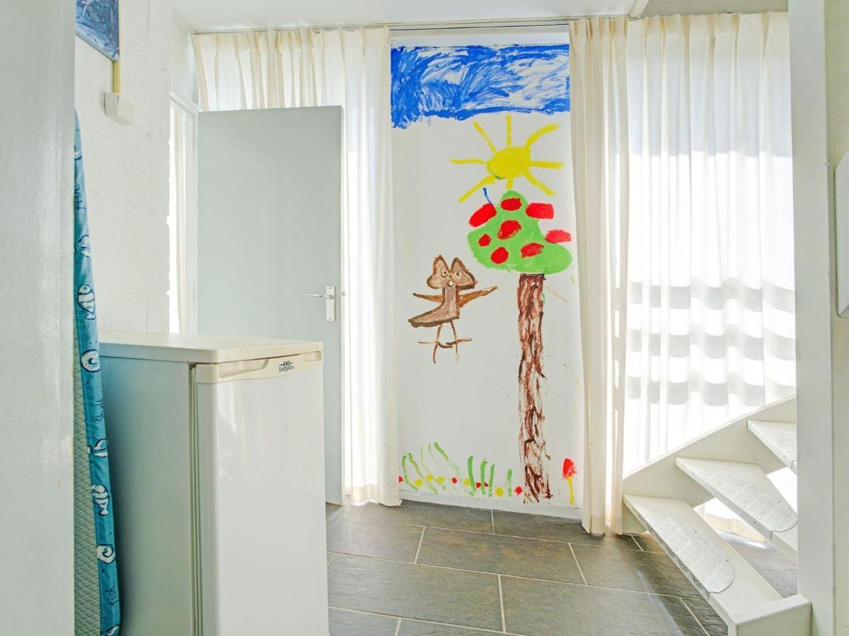 Waterfront Holiday Home With Jetty Boornzwaag over de Wielen Luaran gambar